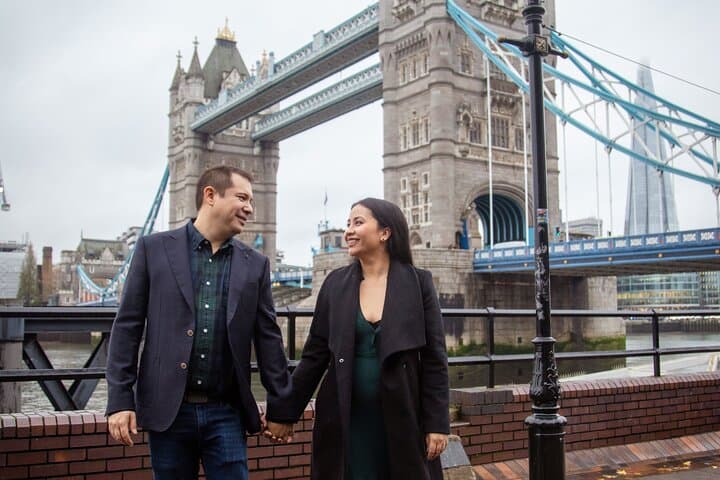 Picture-Perfect Tower Bridge: Private Professional Photoshoot in London photo 2