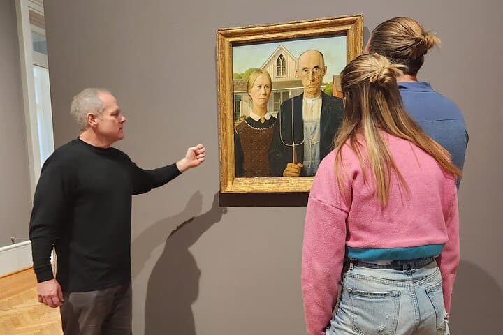Private Expert Guided Tour of the Art Institute of Chicago — Skip-the-Line Masterpieces photo 4