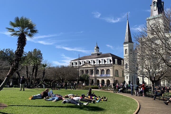 Inside Jackson Square: 45-Minute Walking Tour of New Orleans' Historic Core