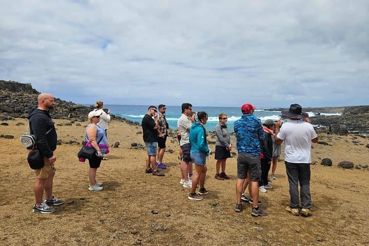 4-Day Rapa Nui Adventure: Sunrise at Tongariki, Rano Kau & Moai Trails photo 4