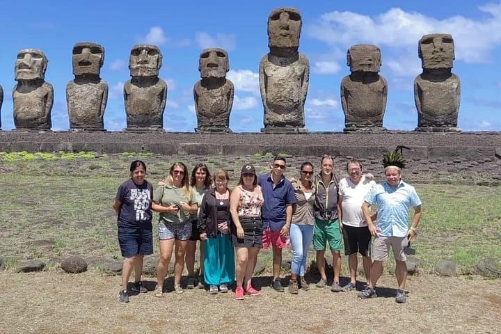 Full-Day Rapa Nui Highlights: Rano Kau, Rano Raraku & Ahu Tongariki Tour photo 3