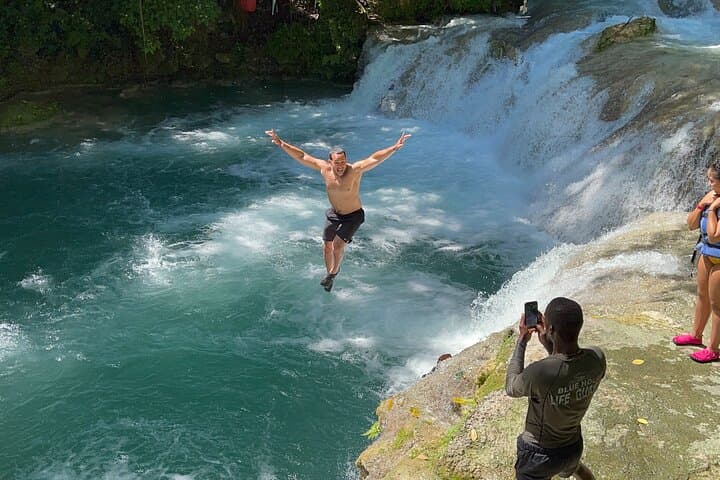 White River Bamboo Rafting and Blue Hole Waterfalls Tour — Ocho Rios Adventure photo 4