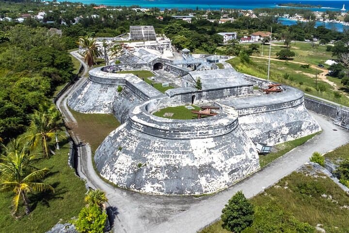 Pirates Ashore Adventure & Queen's Staircase Scooter Tour — Nassau Forts and Living History photo 4
