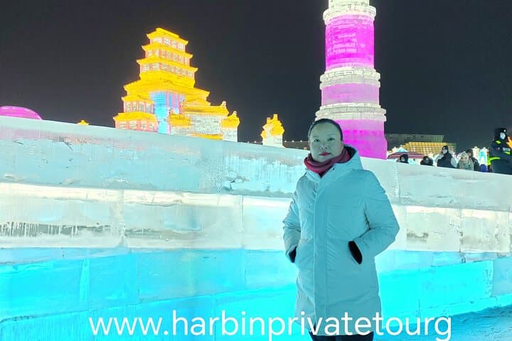 Private Harbin Ice and Snow World Photography — 3-Hour Winter Photoshoot photo 2