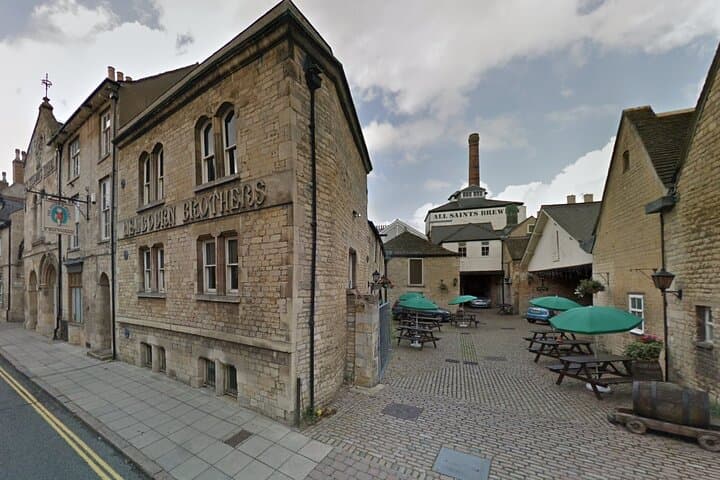 Stamford Half-Day Historic Pub Walk: Coach Inns, River Stops & Local Ales photo 5