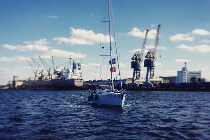 Gdańsk Motława & Port Yacht Cruise — Historic Waterfront Views with Prosecco photo 4