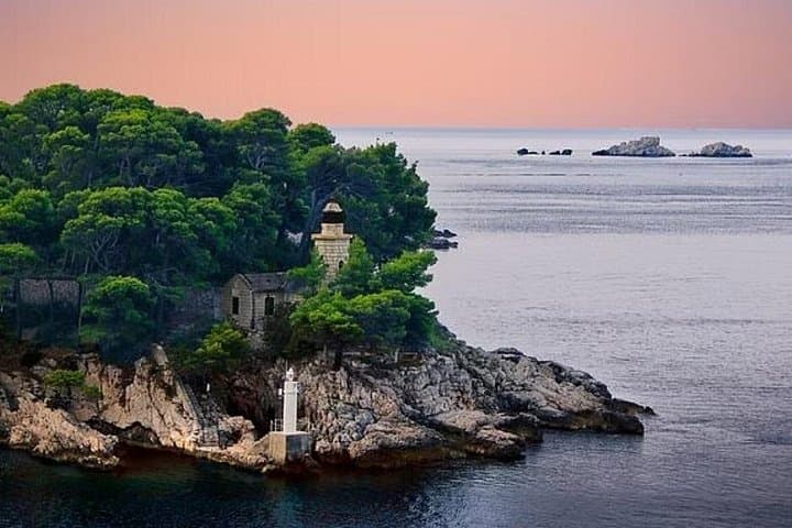 Private Half-Day Speedboat Tour Along Dubrovnik Coast & Elaphiti Islands photo 3