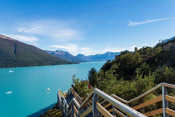 Perito Moreno Glacier Walkways: El Calafate Boardwalks & Nautical Safari photo 2