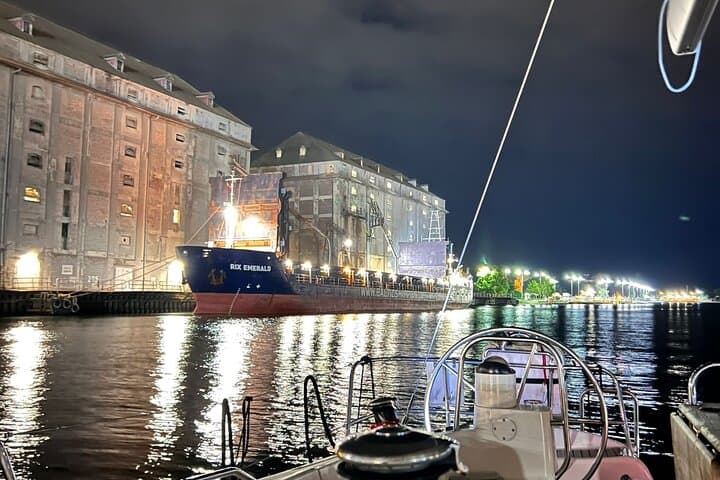 Gdansk Scenic Evening Yacht Cruise with Prosecco and Shipyard Views photo 6