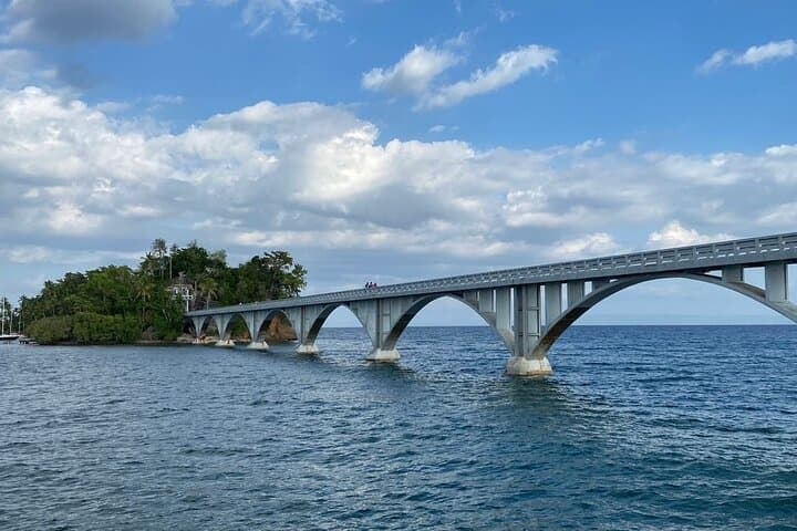 Samana Full-Day El Limón Waterfall, Jungle Safari and Beach Experience photo 3