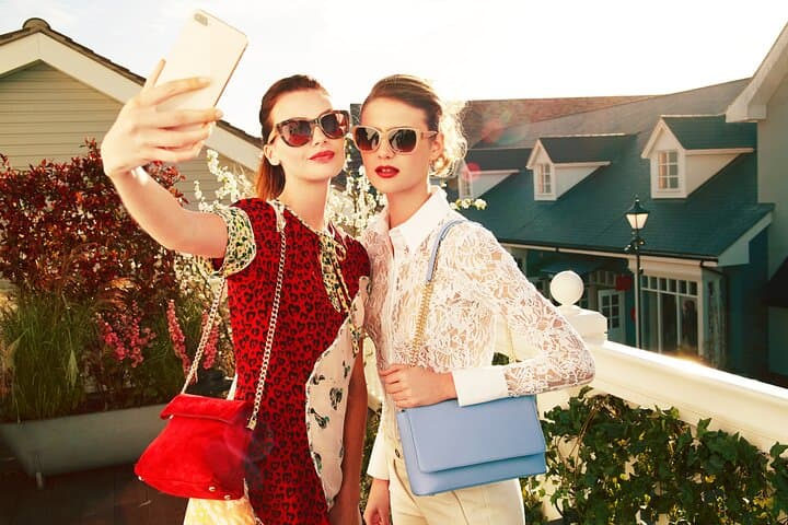 Private Bicester Village VIP Shopping Day Trip from London photo 5