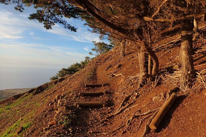Pico do Facho Panoramic Trail: 360° Porto Santo Hike in 2 Hours photo 4