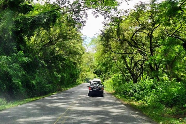 Private Liberia Airport Transfer to Tamarindo — Comfortable High-Roof Van Service photo 3