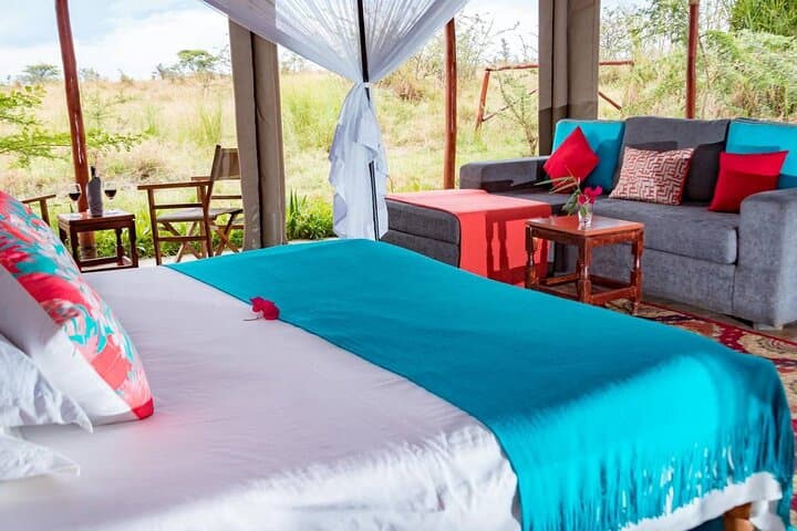 9-Day Kenya & Tanzania Classic Safari — Maasai Mara, Serengeti & Ngorongoro photo 6