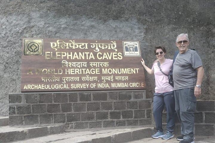 Mumbai to Delhi Overland Tour: A 15-Day Journey Through Caves, Forts, and River Ghats photo 3