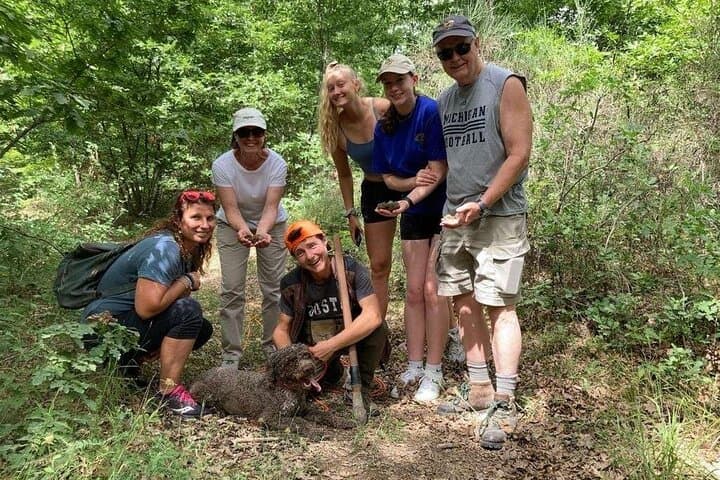 Chianti Truffle Hunt with Cooking Class and Sunset Dinner