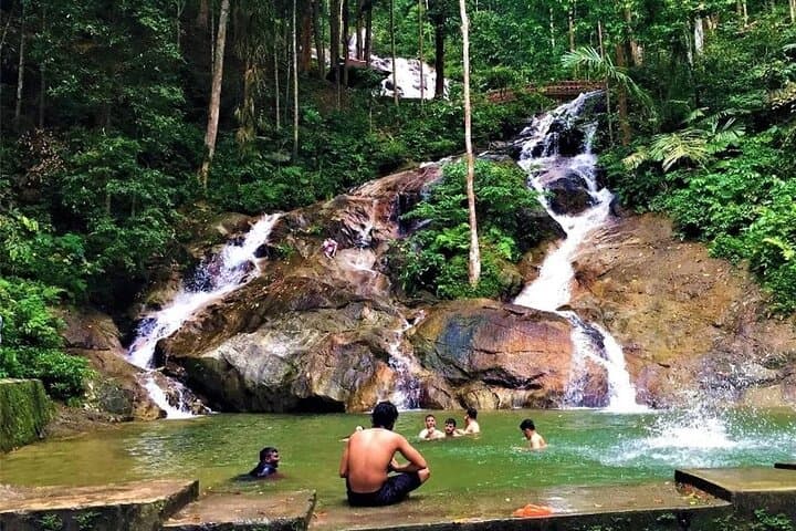 Kanching Waterfalls, Batu Caves & Ramayana Cave Day Tour from Kuala Lumpur photo 3