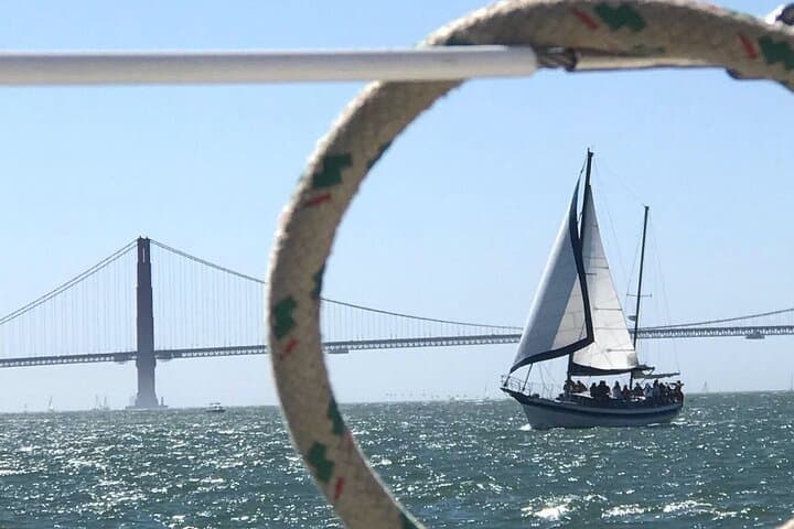 Private San Francisco Bay Sailing Charter for Groups — Up to 24 Passengers photo 4