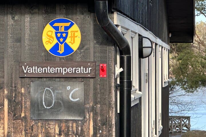 Ice Bathing and Sauna Near Stockholm: Traditional Swedish Cold Therapy photo 5