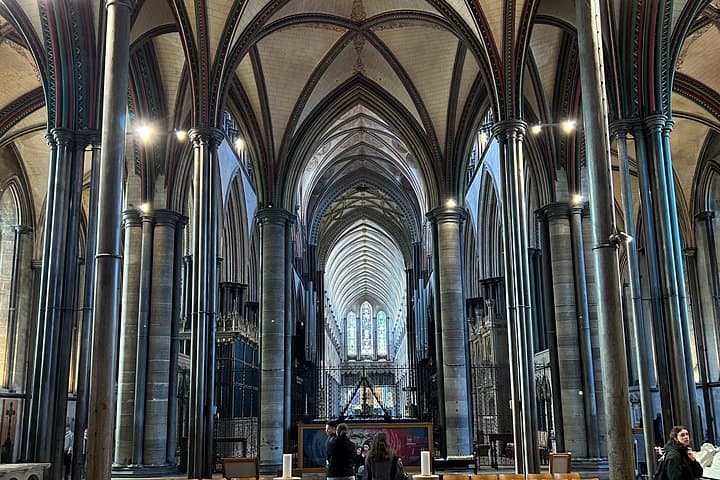 Salisbury Cathedral Private Tour with Oxford PhD Historian and London Transfer photo 4