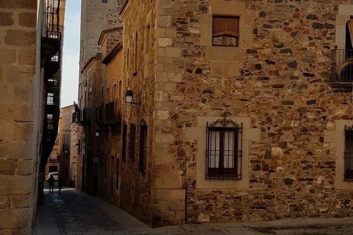 Caceres Private Historic Walking Tour: 2-Hour Old Town Highlights photo 6