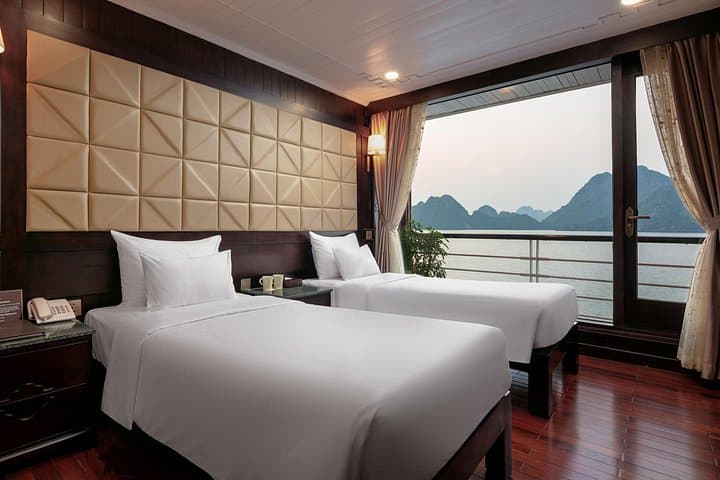 Mila Cruises Halong Bay: 2-Day Heritage Cruise from Hanoi photo 4