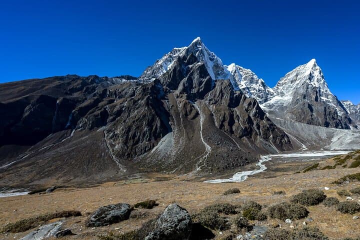 Kathmandu to Everest Base Camp Heli Tour — Syangboche Landing & Kala Patthar Overfly photo 4