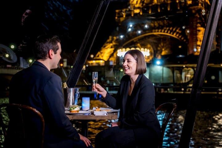 Seine Gourmet Dinner Cruise: 3-Course Paris River Experience photo 2