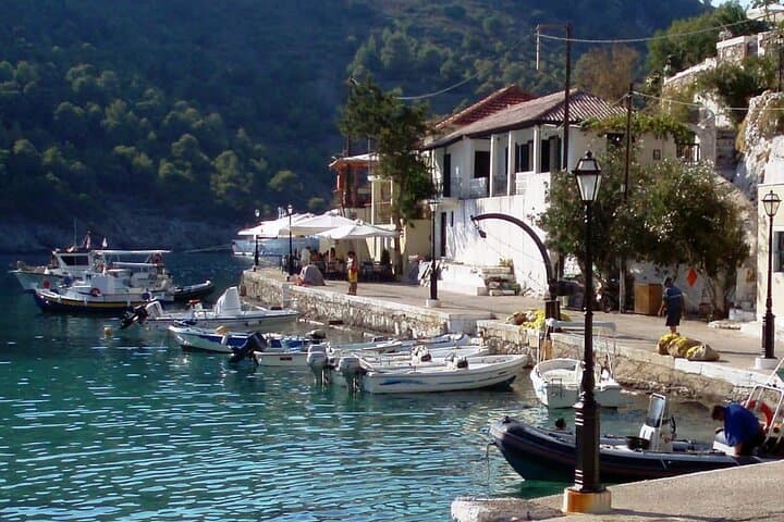 Kefalonia Day Trip from Zakynthos: Drogarati Cave, Melissani Lake & Myrtos Bay photo 6