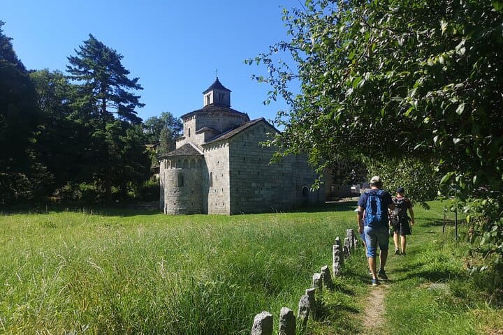 Sentiero Azzurro at Lake Mergozzo: Walk in the Footsteps of the Picasass photo 3