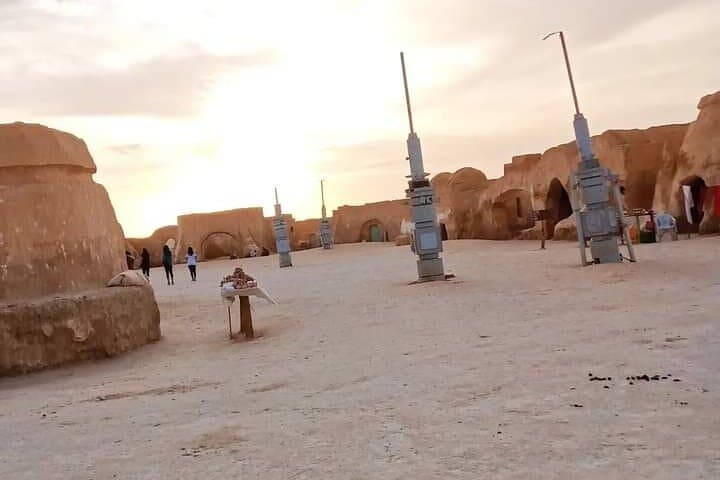 Private 2-Day Tozeur Excursion from Djerba — Oases, Chott El Jerid & Star Wars Sites