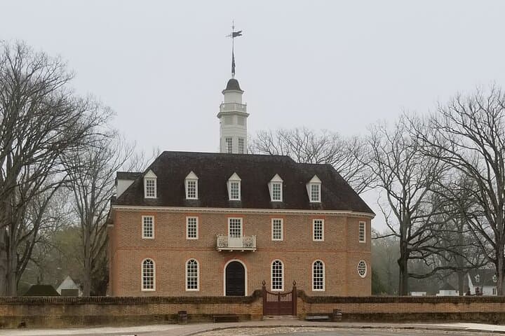 Williamsburg Walking Tour — What Says Virginia: A Question of Independence photo 3