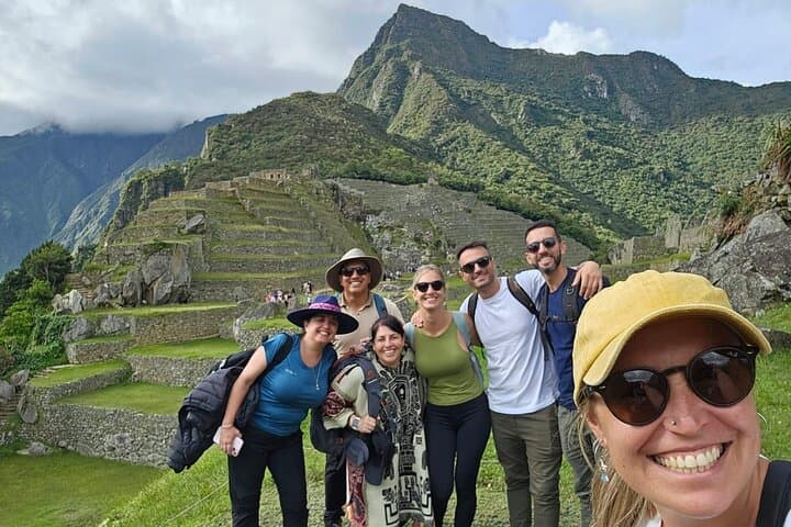 Private Guided Tour of Machu Picchu Citadel — Expert Local Guide photo 2
