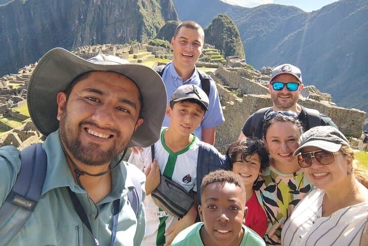 Private Guided Tour of Machu Picchu Citadel — Expert Local Guide