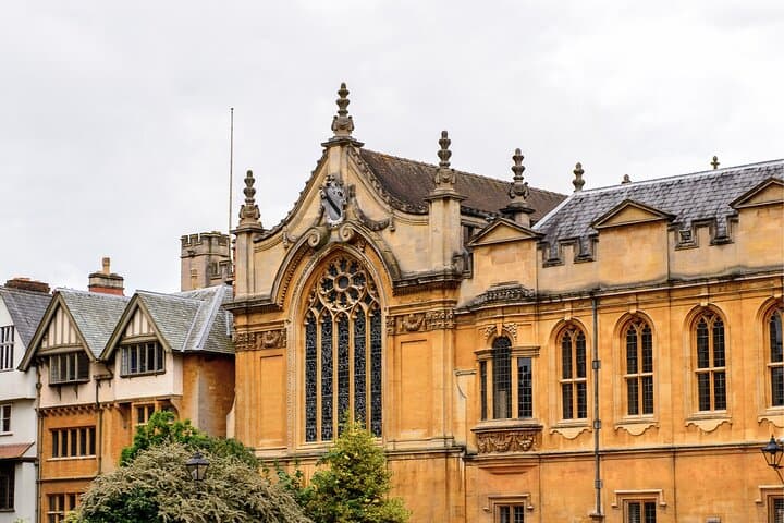 Oxford Scavenger Hunt: Self-Guided Highlights Walking Tour photo 4