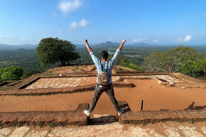 Sigiriya and Dambulla Day Trip from Trincomalee: Climb Lion Rock & Dambulla Cave Temple photo 3