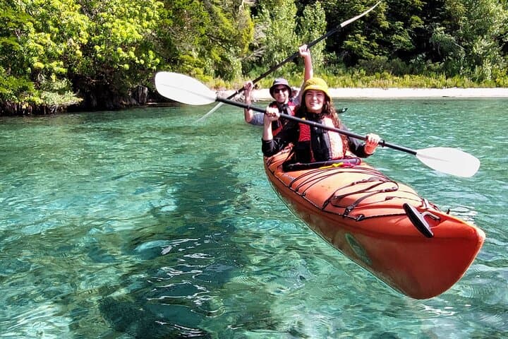 Half-Day Kayak Experience from Villa La Angostura with Local Infusions photo 5