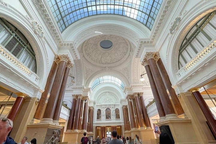 Brussels Walking Tour with Belgian Tasting — Eat, Pray, Love in the Historic Center photo 4
