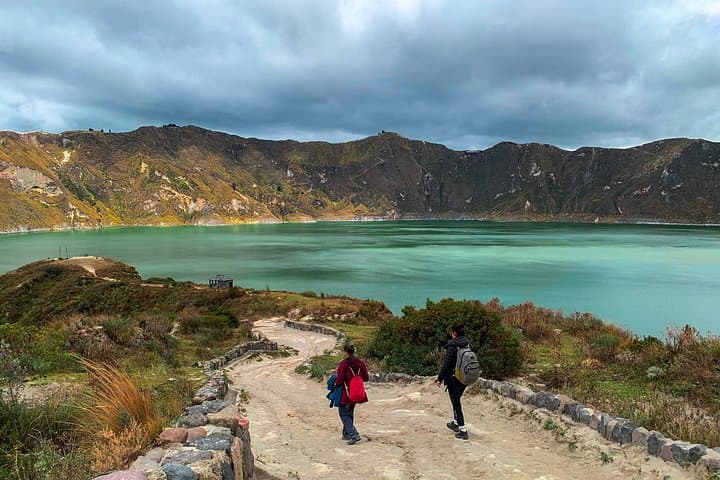 Day Trip from Quito: Quilotoa Crater Lake and Baños Adventure photo 2