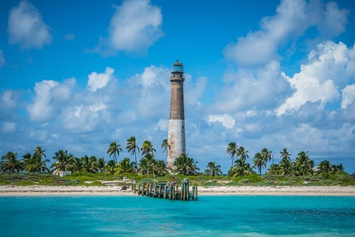Private 38' Islamorada Boat Charter: Snorkel, Sandbars & Island-Hopping photo 5