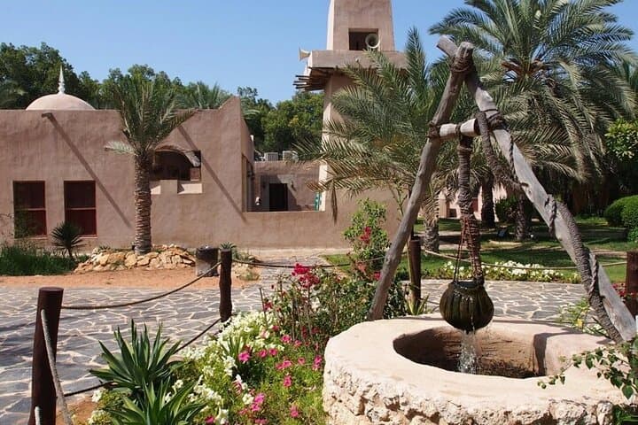 Abu Dhabi Private Full-Day: Sheikh Zayed, Louvre & Heritage Tour