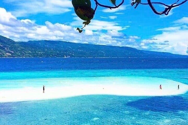 Sumilon Island Full-Day Private Exploration: Sandbar, Kayaks & Resort Comfort photo 3