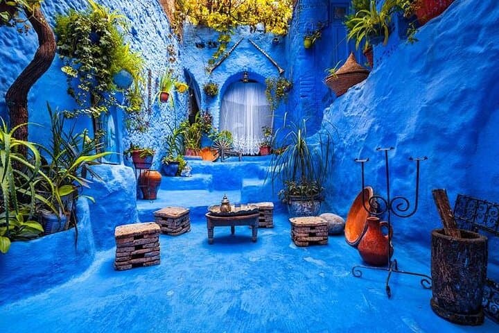 Casablanca to Tangier via Chefchaouen: 2-Day Private Tour Guide