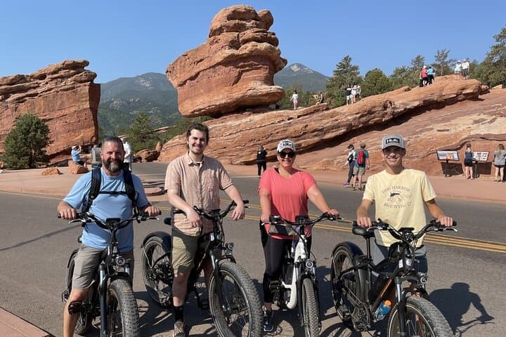 E-Bike Garden of the Gods: Highlights & Hidden Gems Guided Tour photo 5