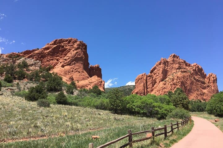 Ride Garden of the Gods & Manitou Springs: Best Guided eBike eBike Tour photo 6