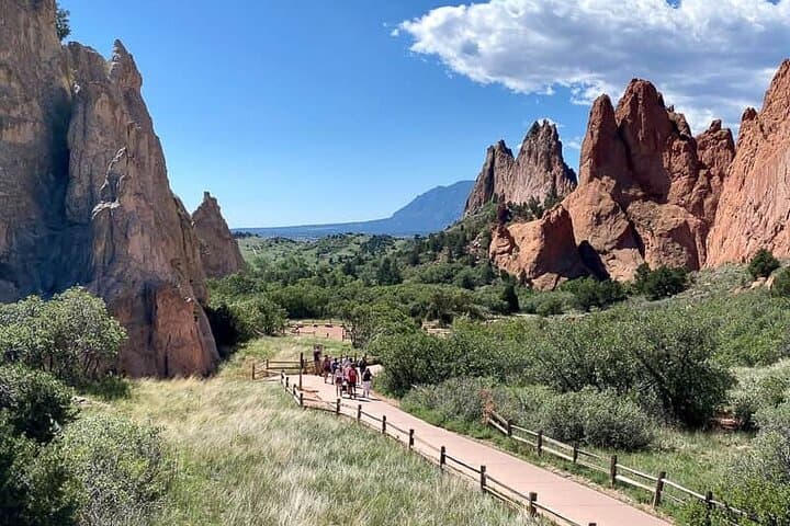 E-Bike Tour of Manitou Springs & Garden of the Gods — Guided Scenic Ride photo 3