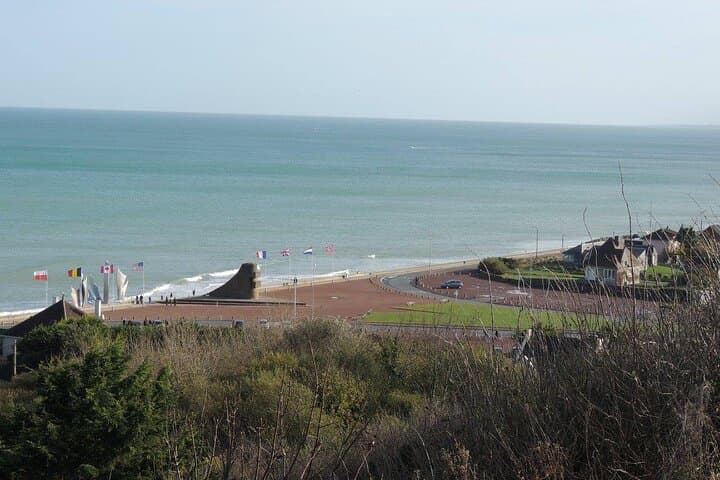 Exploring History: Private D-Day Normandy Beaches Tour photo 3