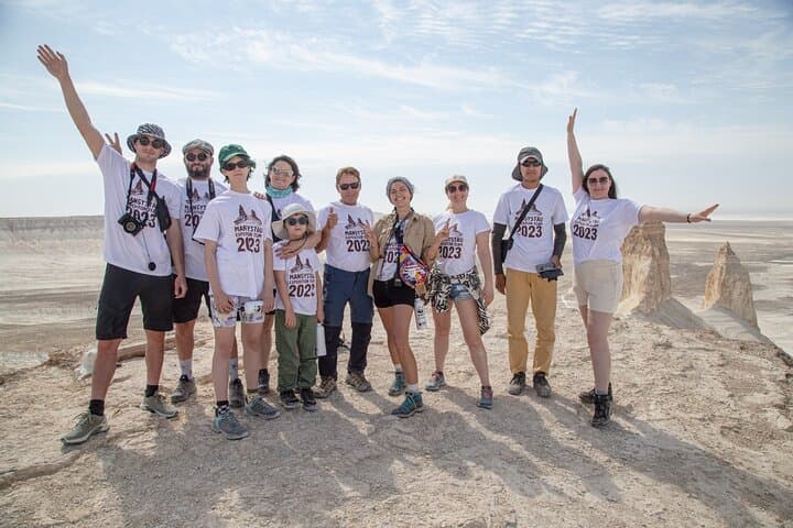 7-Day Mangystau Explorer: Bozjyra Canyons, Yurts & Salt Flats photo 5
