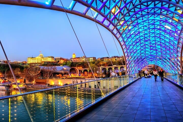 Old Tbilisi Walking Tour: Cable Car, Sulphur Baths & Wine Tasting photo 5