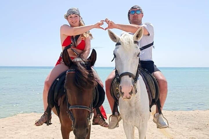 Coastal Horseback Ride in Hurghada — 2-Hour Beach & Desert Trail